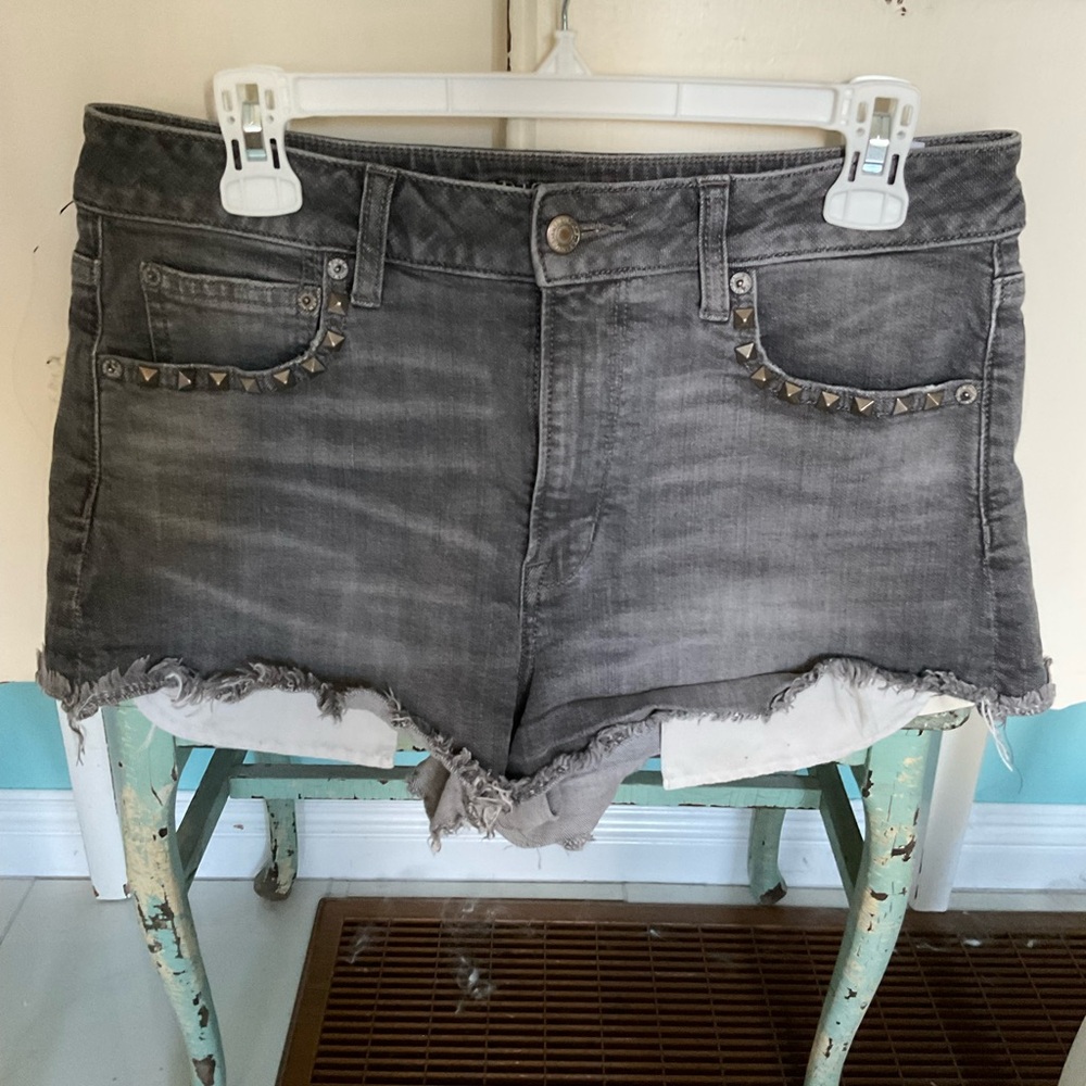 American Eagle Outfitters Gray Distressed Studded Jean Shorts